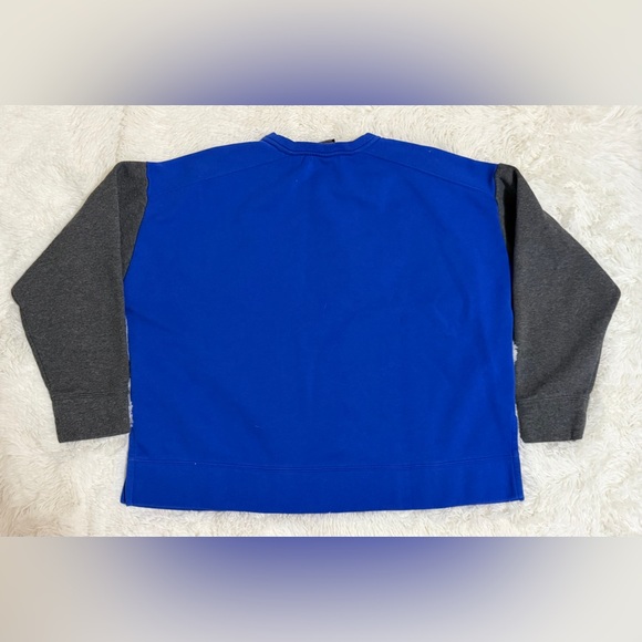 Nike Unisex Blue Crewneck Sweatshirt XXL Colorblock Gray Sleeves Athletic Look - Picture 5 of 12